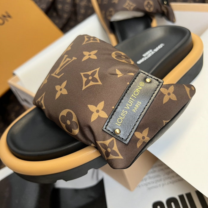 Louis Vuitton Slippers LS03174