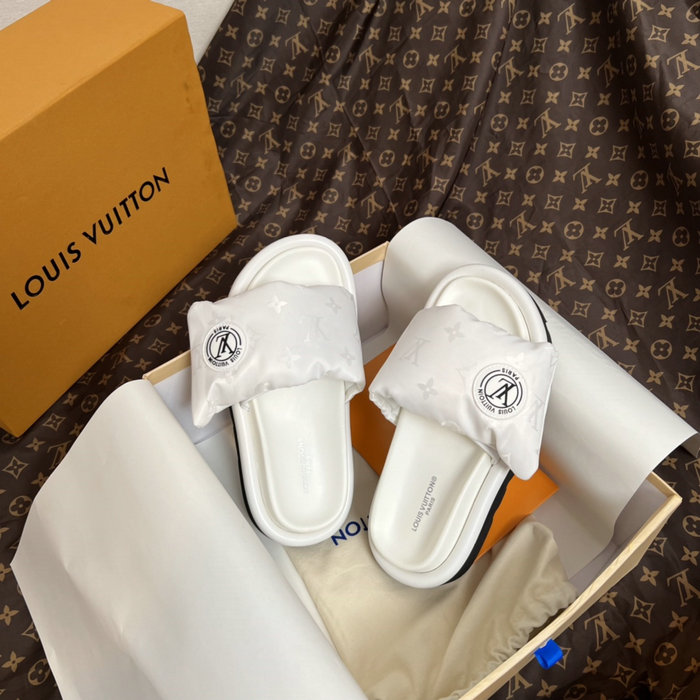 Louis Vuitton Slippers LS03176