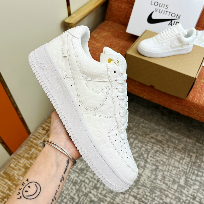 Louis Vuitton Sneakers LS03157