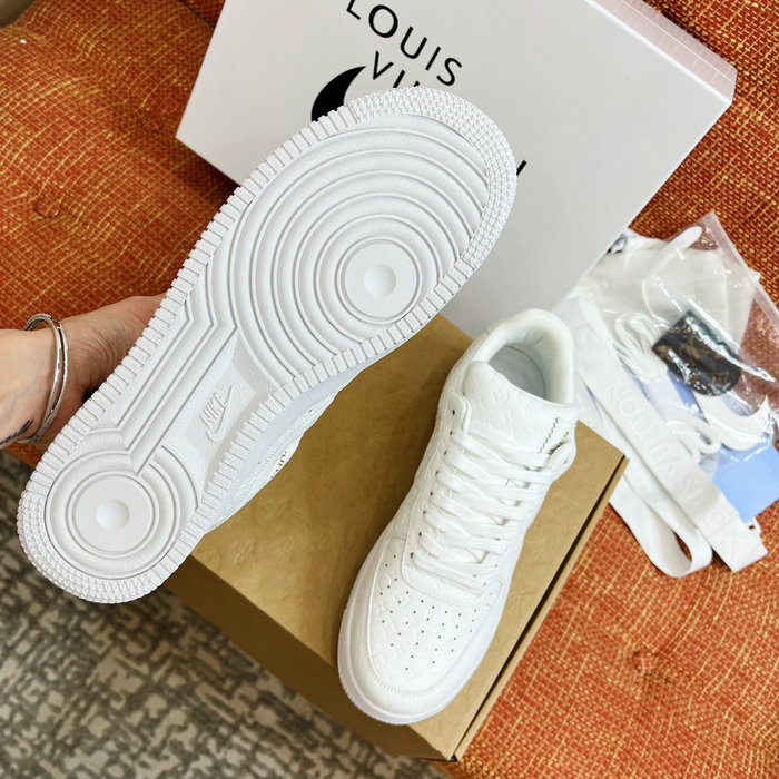 Louis Vuitton Sneakers LS03157