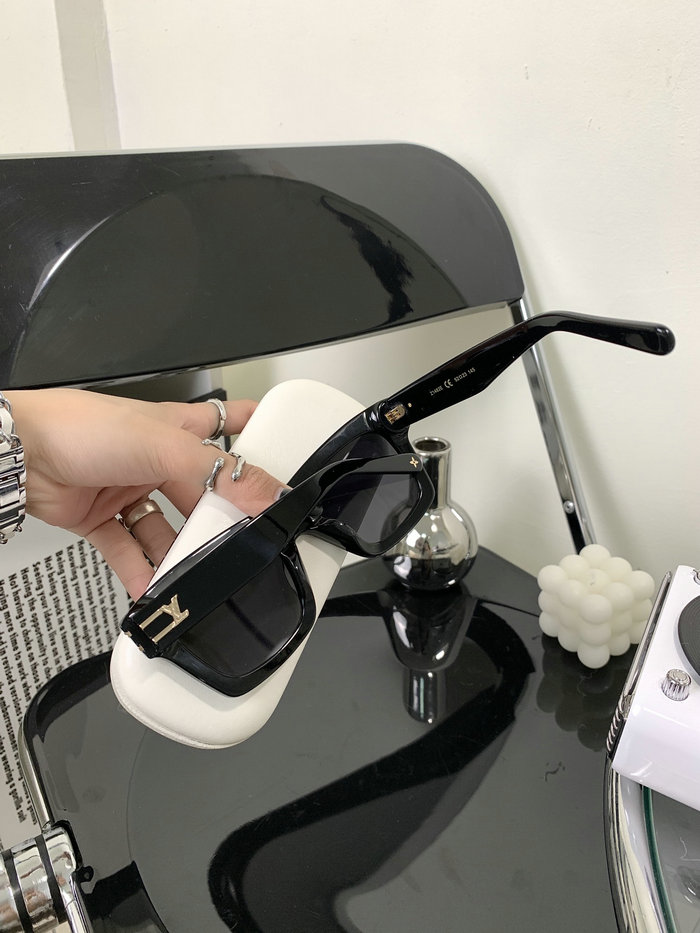 Louis Vuitton Sunglasses Z1483