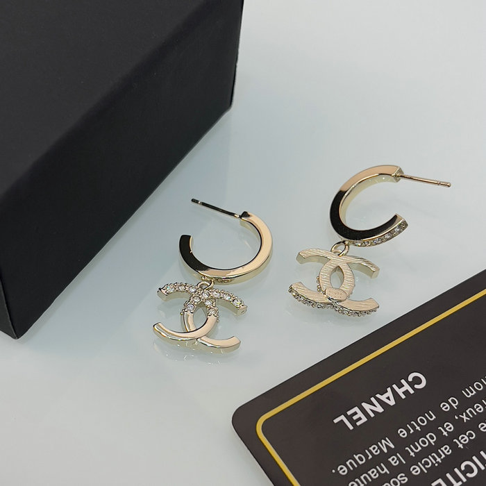 Chanel Earrings CE41