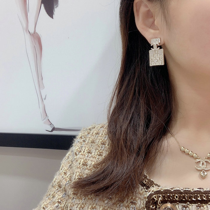 Chanel Earrings CE44