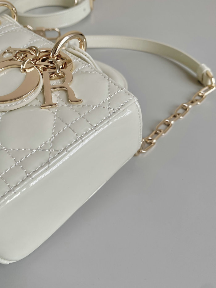 Small LADY Patent D-JOY BAG White D3380