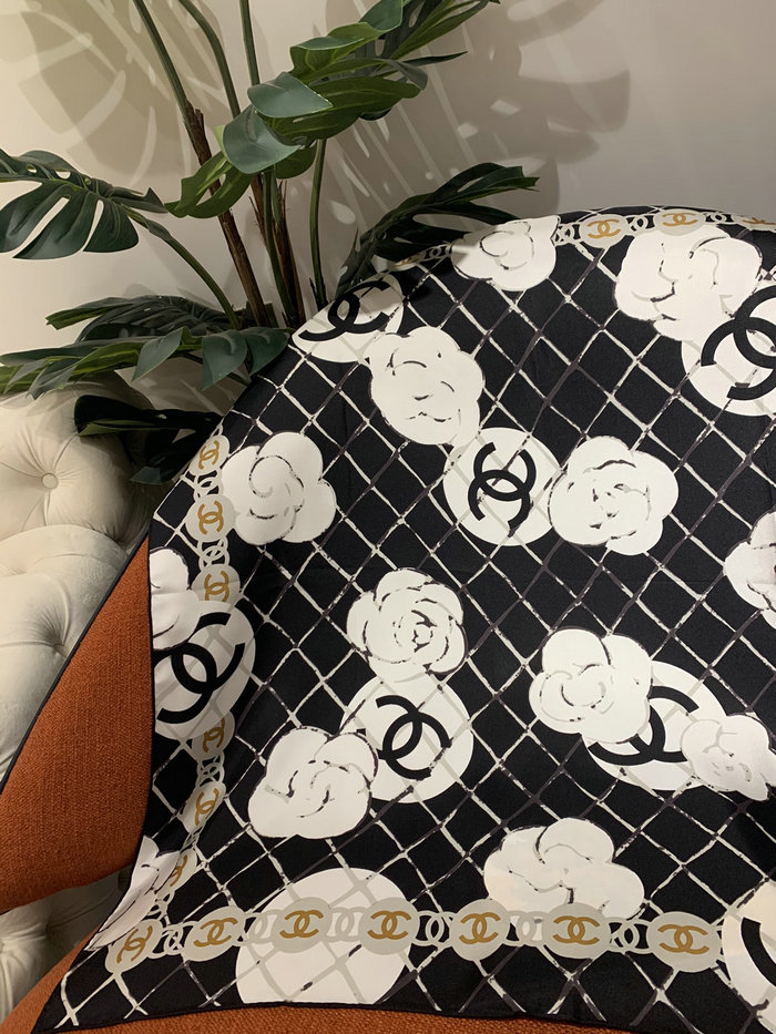 Chanel Silk Scarf CS2305