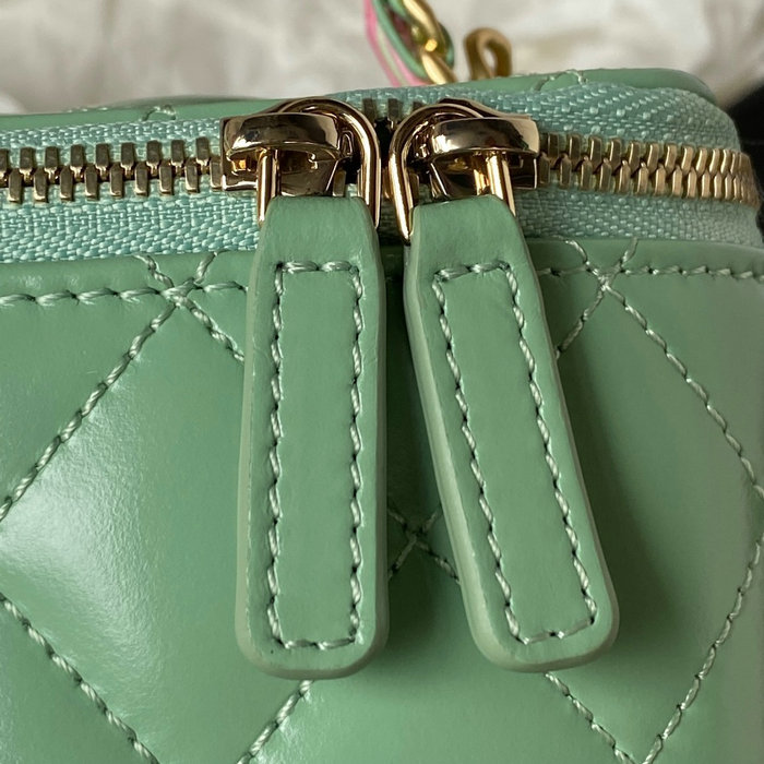 Chanel Vanity Bag Green AP3243