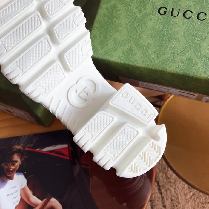 Gucci Mid-heel Loafer GS03261