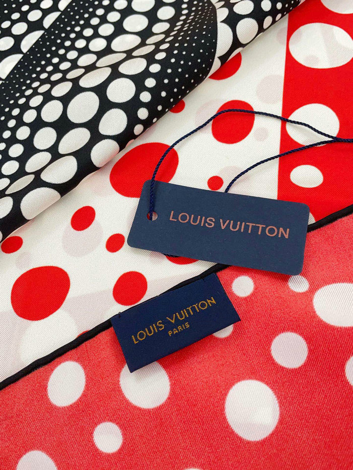 Louis Vuitton Silk Scarf LS2312