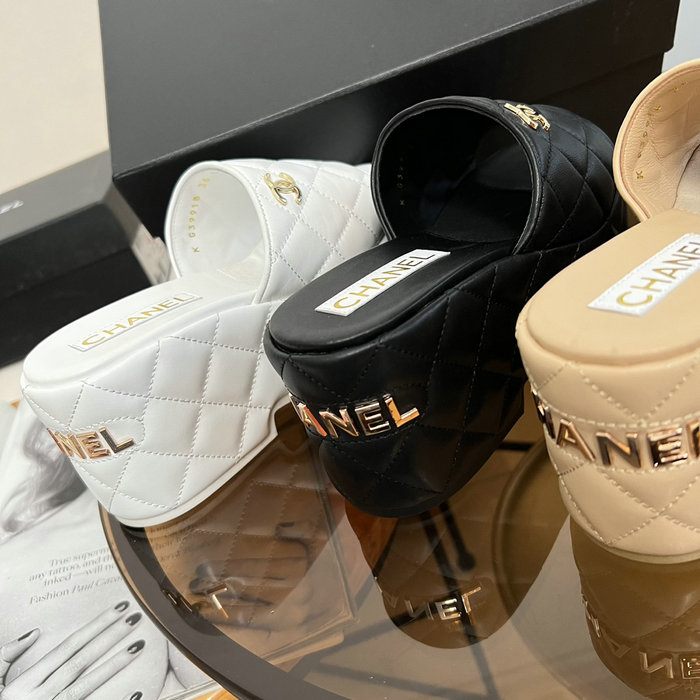 Chanel Slides CS04045