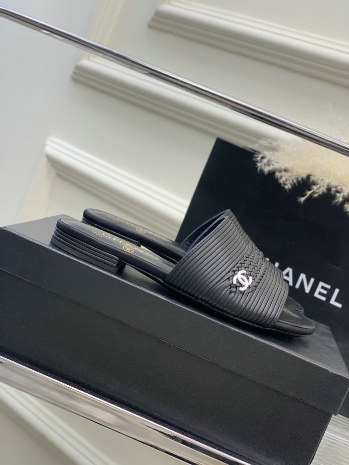 Chanel Slippers CS04041