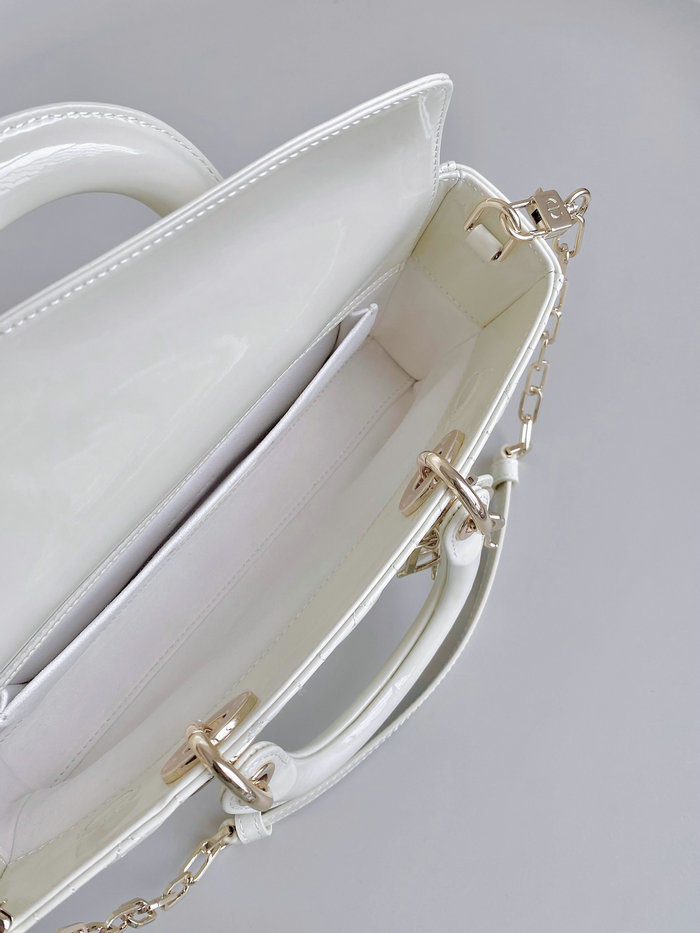 LADY Patent Leather D-JOY BAG White DL3380