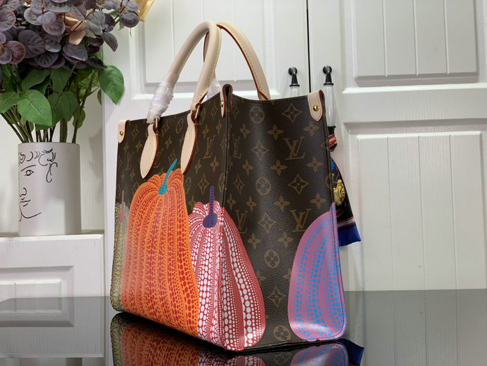 LV x YK OnTheGo MM M46466