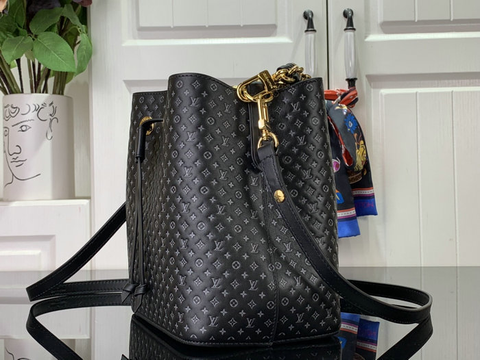 Louis Vuitton Nonoe BB Black M22598