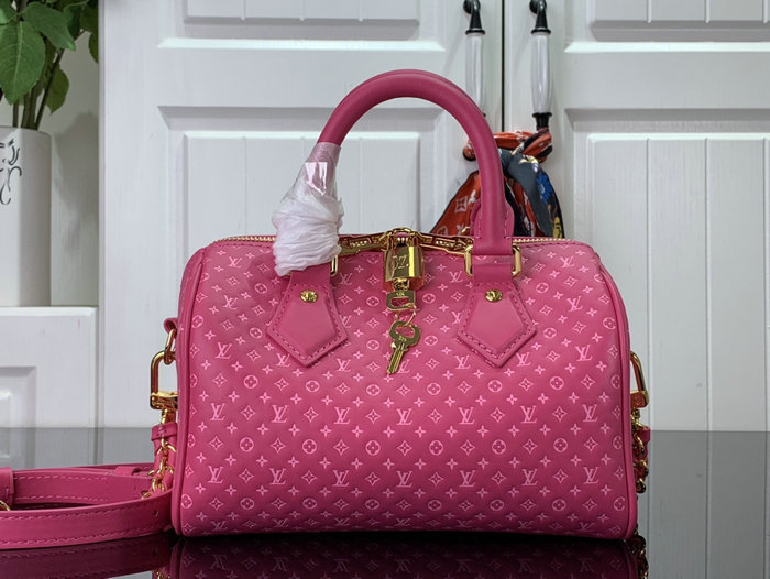 Louis Vuitton Speedy Bandouliere 20 Pink M22596