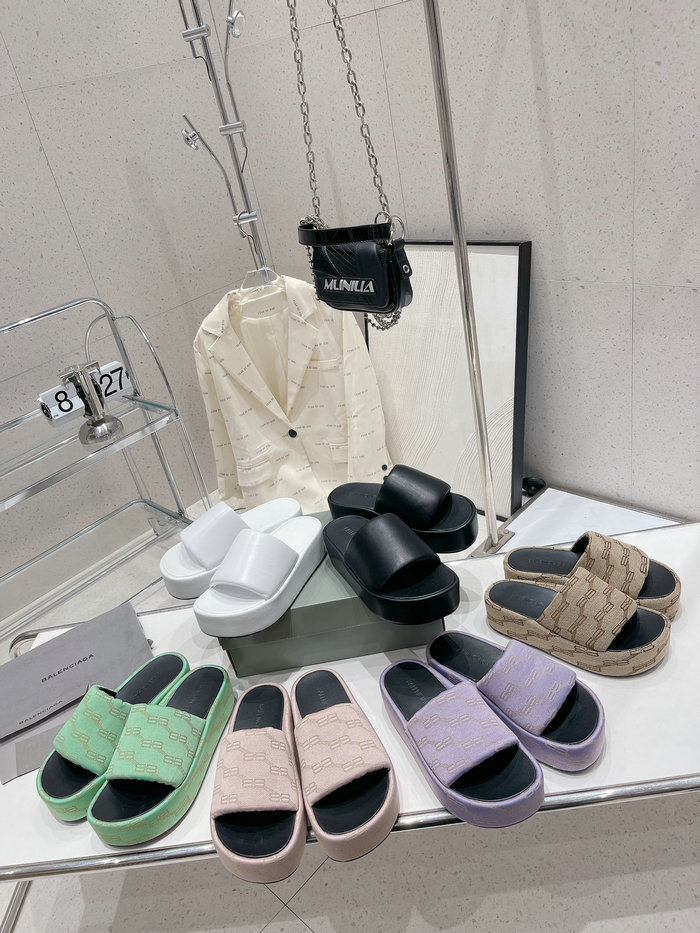 Balenciaga Slides BAS04101