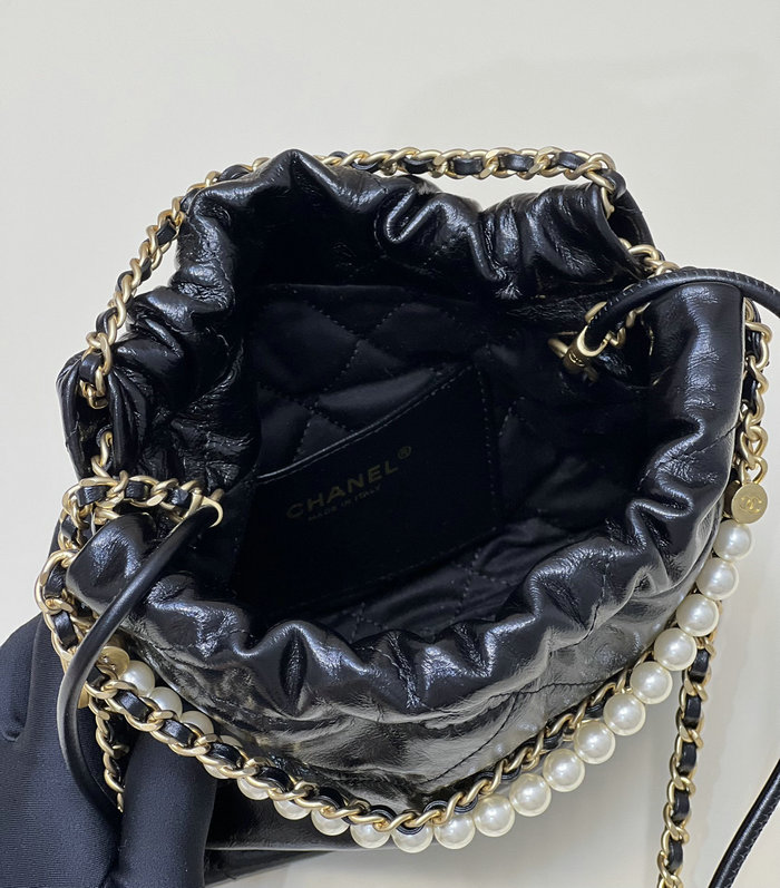 Chanel 22 Mini Handbag with Pearls AS3980