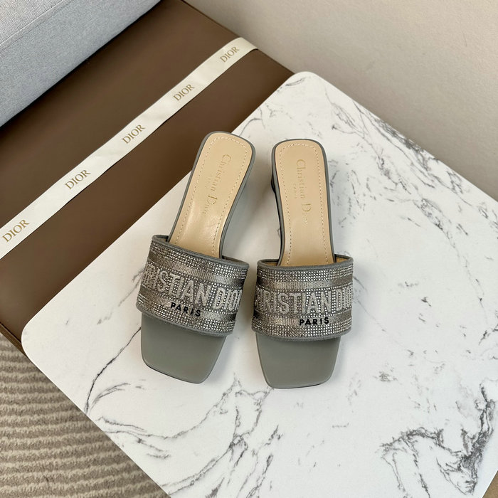 Dior Slippers DS04101