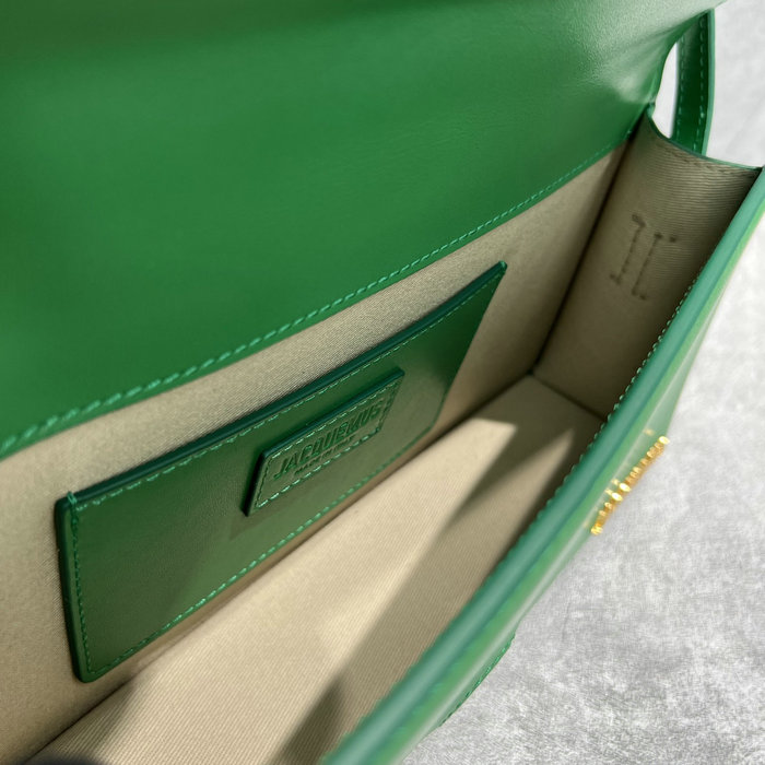 Jacquemus Le Bambino Long Calfskin shoulder bag Green JB2036