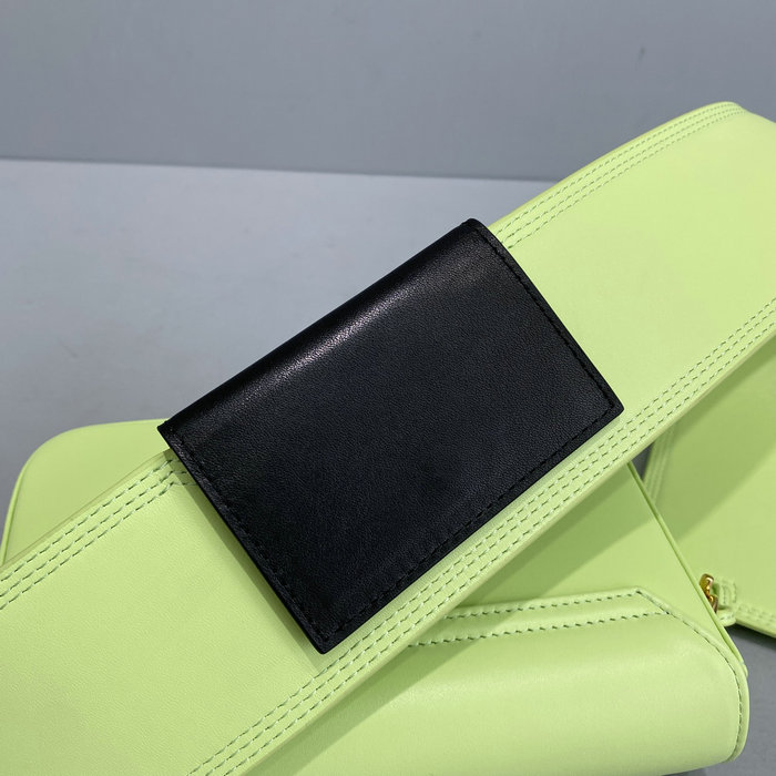 Jacquemus Le Carinu Logo-plaque Shoulder Bag Green J2038