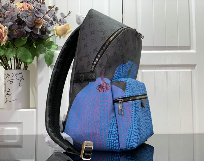 LV x YK Discovery Backpack M46440