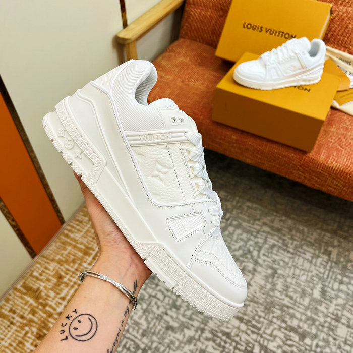 Louis Vuitton Sneakers LS04072