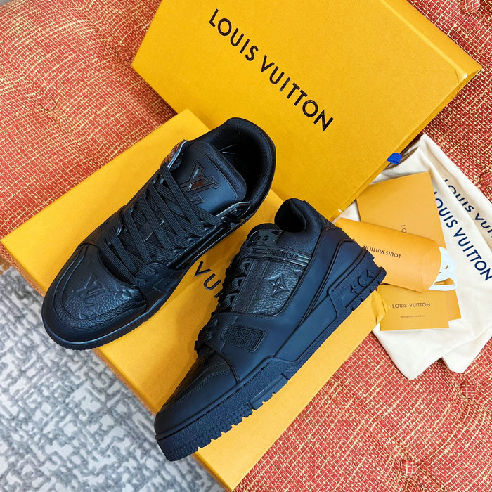 Louis Vuitton Sneakers LS04073