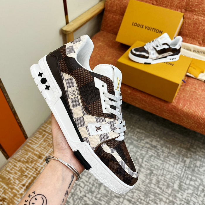 Louis Vuitton Sneakers LS04085