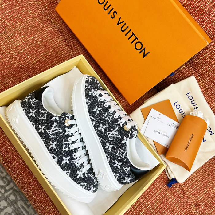 Louis Vuitton Sneakers LS04094