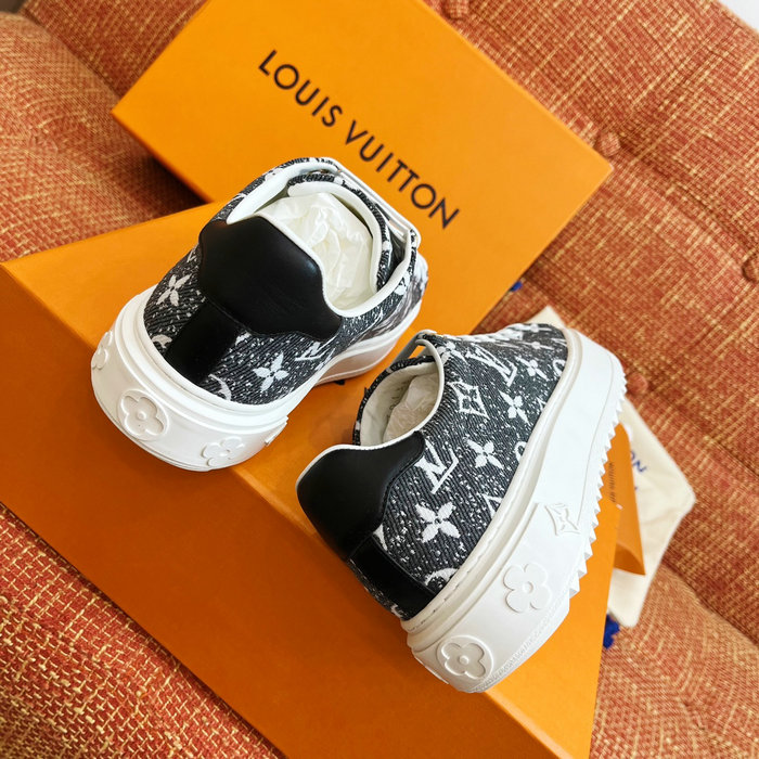 Louis Vuitton Sneakers LS04094