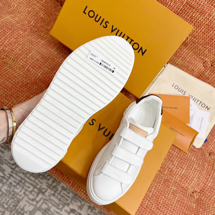 Louis Vuitton Sneakers LS04100