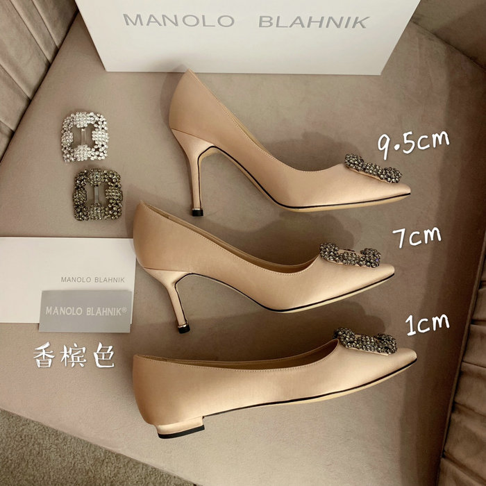 Manolo Balhnik Pumps MBS04101