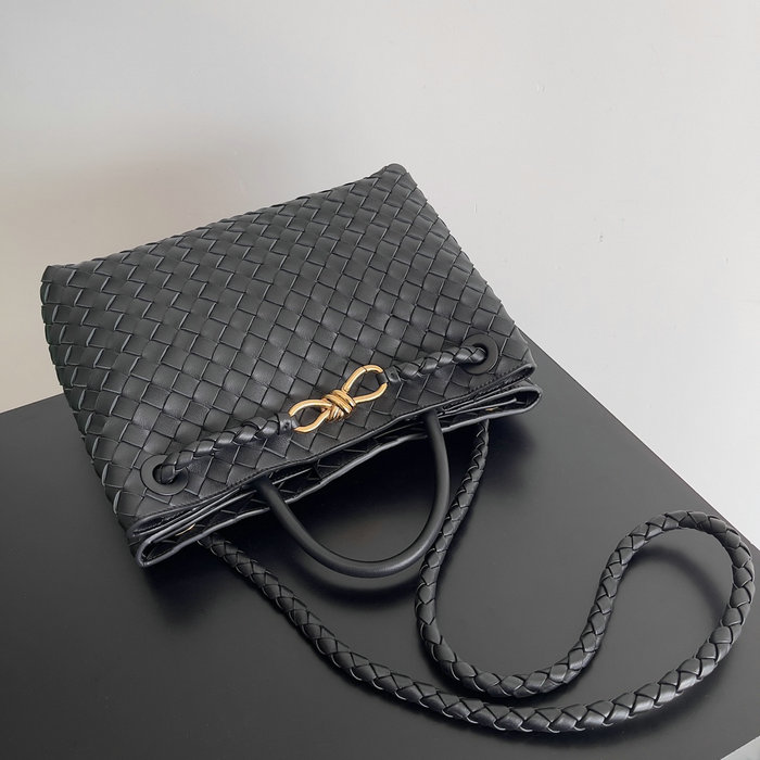 Bottega Veneta Medium Andiamo Tote Bag Black B743572