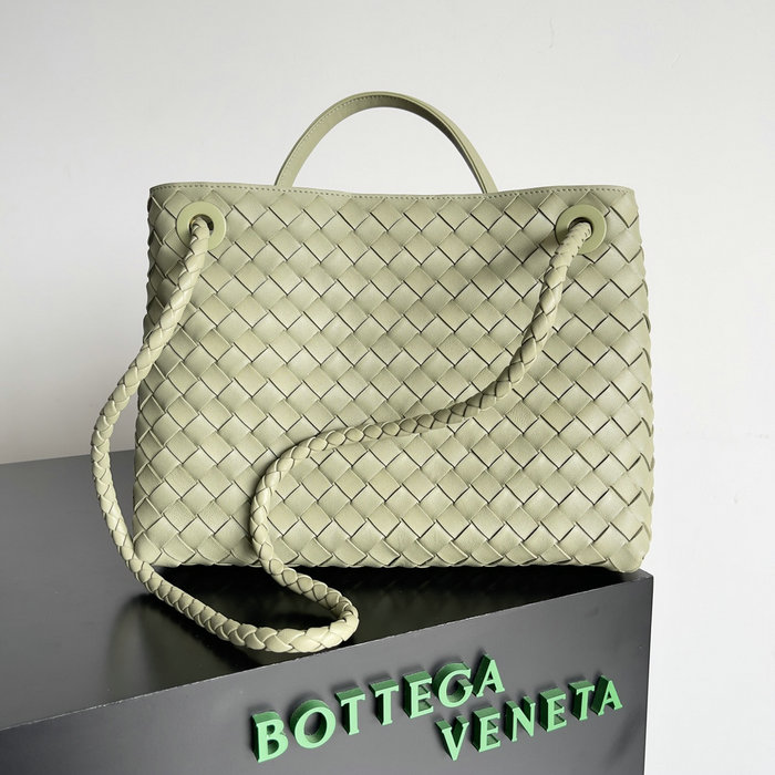 Bottega Veneta Medium Andiamo Tote Bag Travertine B743572