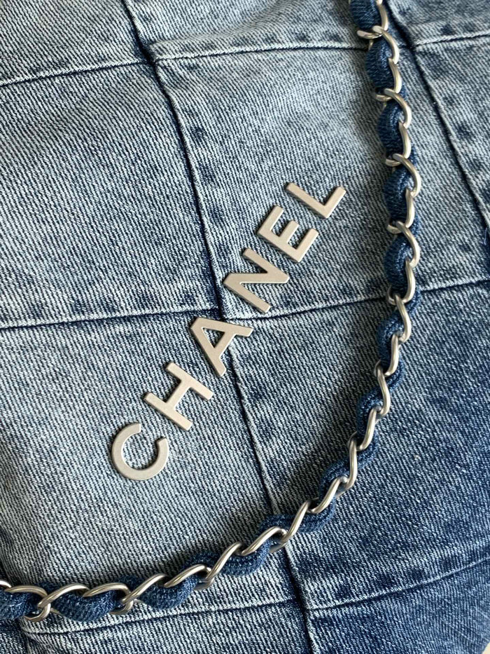 Chanel Denim 22 Handbag AS3261