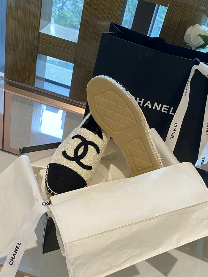 Chanel Espadrilles SJC23049