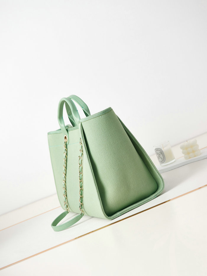 Chanel Large Tote Green A66941