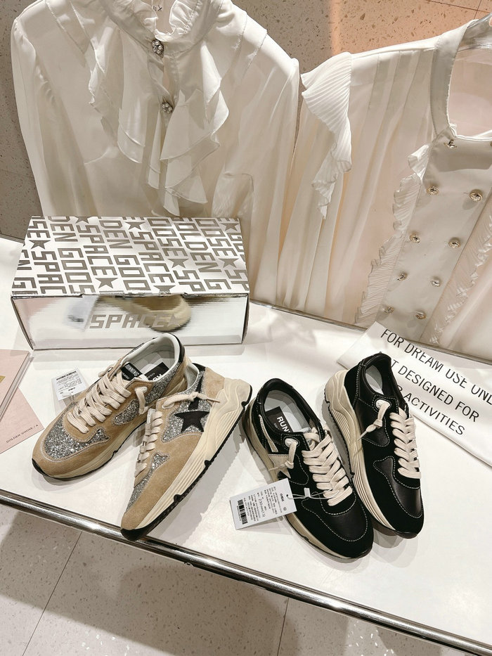 Golden Goose Sneakers SHG042101