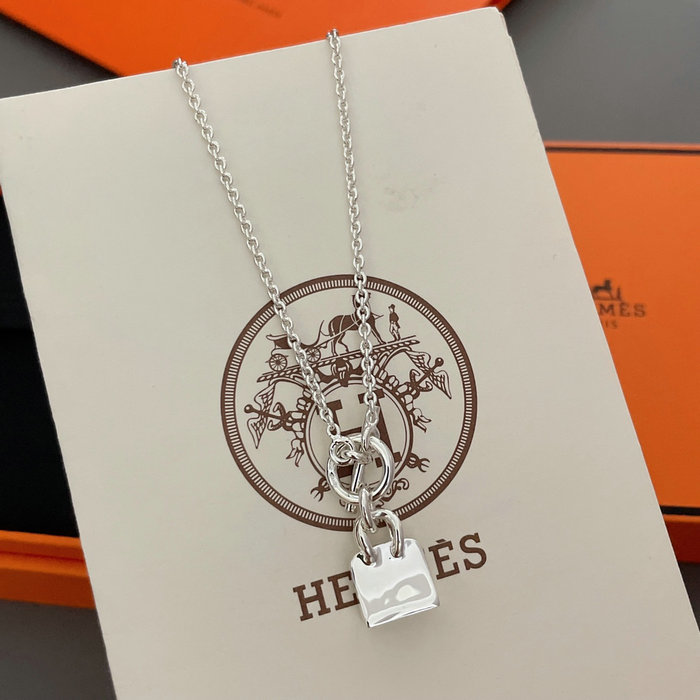 Hermes Necklace HN04171