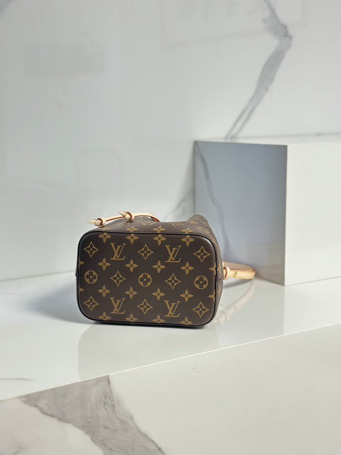 Louis Vuitton NeoNoe BB M46581