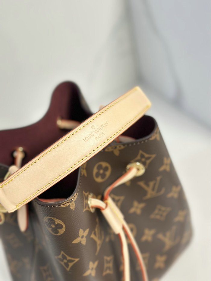 Louis Vuitton NeoNoe BB M46581