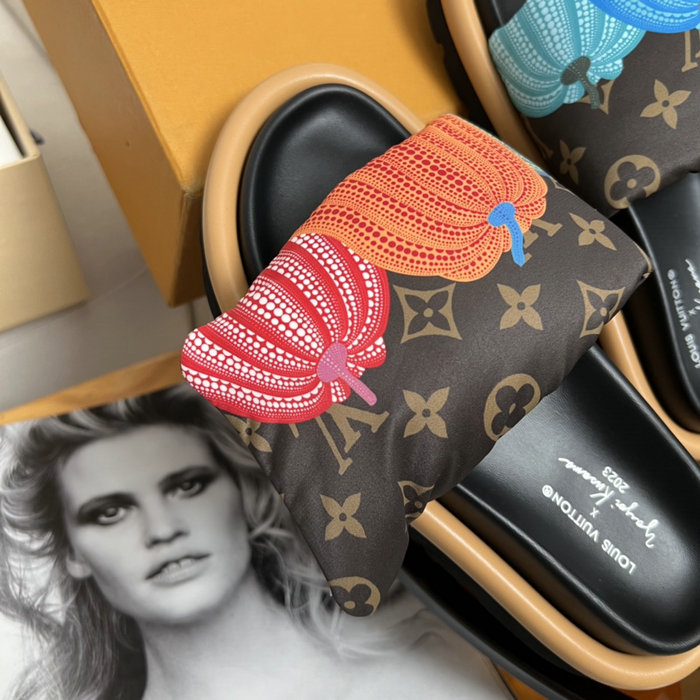 Louis Vuitton Slides SIL042101