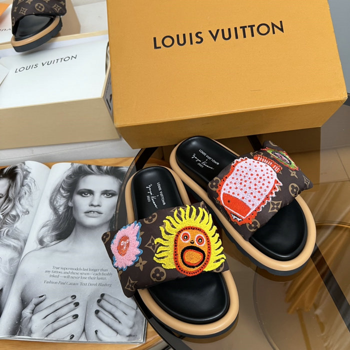 Louis Vuitton Slides SIL042103