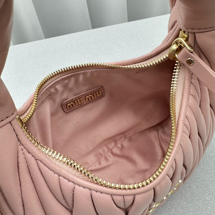 Miu Miu Wander Hobo Bag Pink M5518