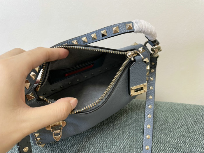 Valentino Garavani Rockstud Leather Shoulder Bag Blue V5500