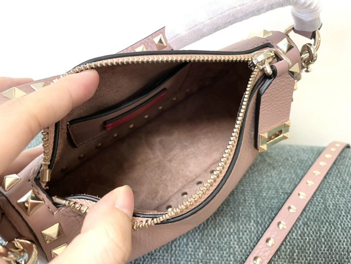 Valentino Garavani Rockstud Leather Shoulder Bag Pink V5500