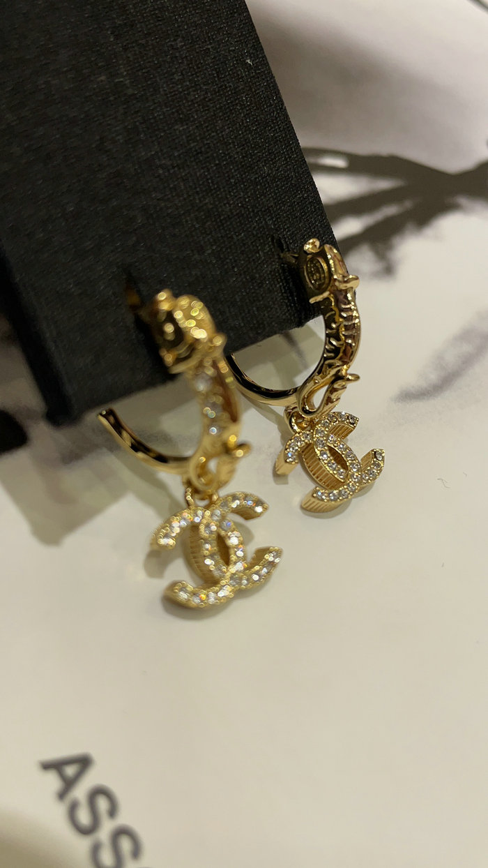 Chanel Earrings CE05051