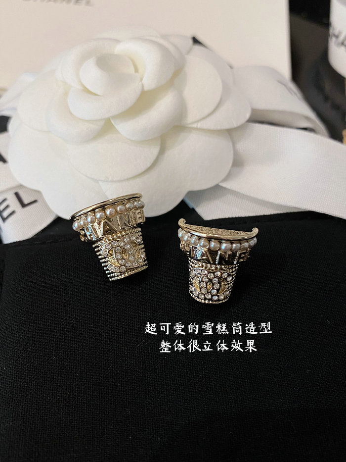 Chanel Earrings CE05052