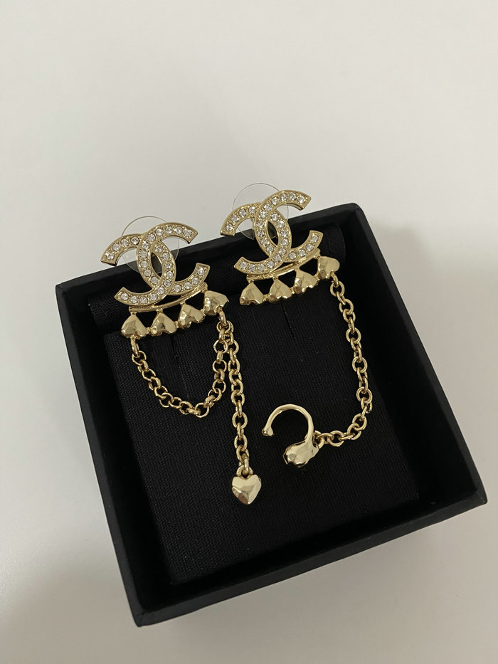 Chanel Earrings CE05053