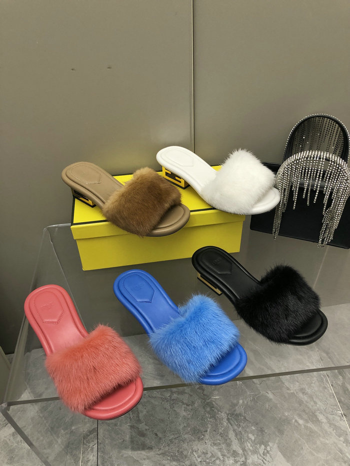 Fendi Slippers SNF043001