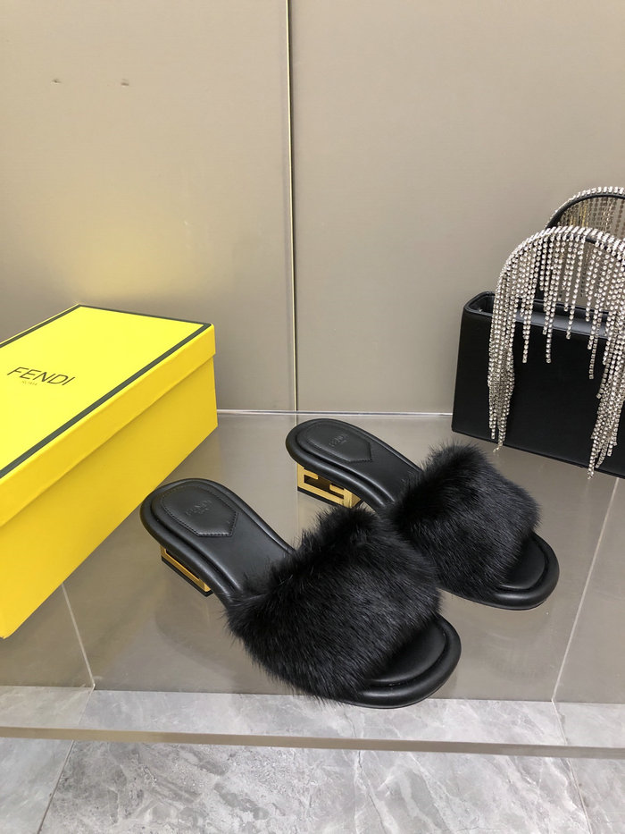 Fendi Slippers SNF043001